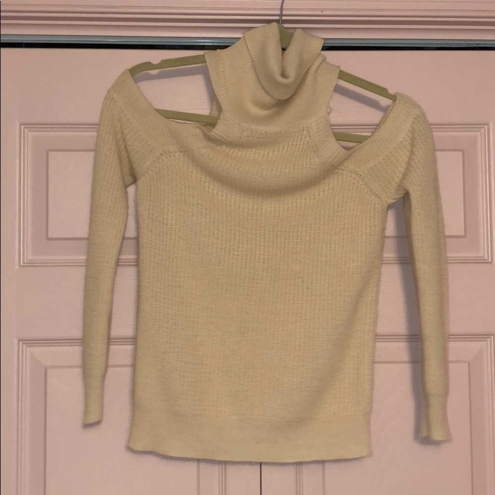 Extra small Kendall & Kylie sweater